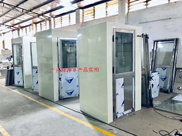 在工業生產過程中，風淋室作為一種重要的凈化設備