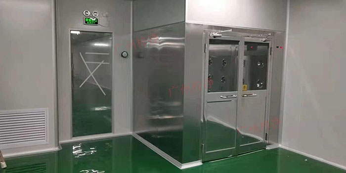 風(fēng)淋室不同類型的風(fēng)機(jī)，其噪音水平可能會有所不同。